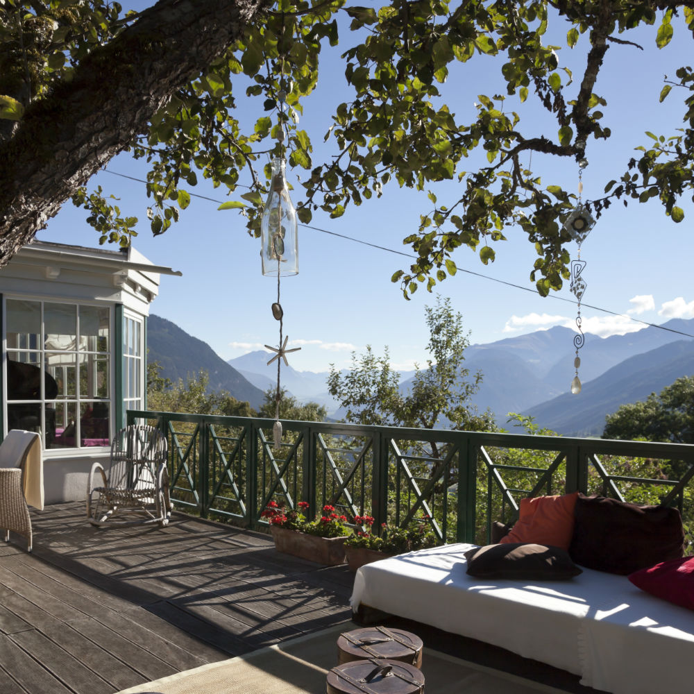 Terrasse mit Alpenpanorama